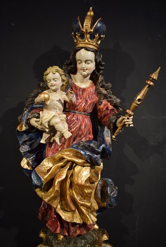 Vierge à l'enfant Sculpture en bois polychrome 